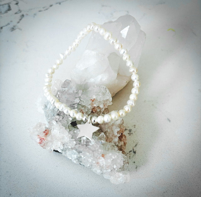 Pearl Charm bracelet
